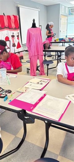 Hand-sewing class highlights! #handsewing #eachoneteachone