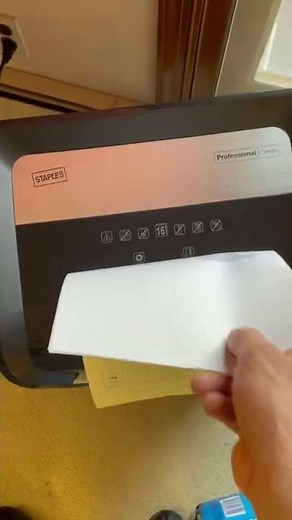 Staples Professional Series Commercial Paper Shredder Model: SPL - TMC162A