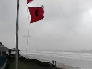 Hurricane Florence coverage: Live cameras along Carolina coast