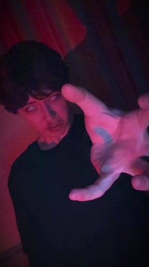 Stranger Things Cosplay Ideas for Will Byers