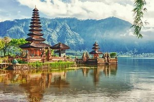 5.9K views · 106 reactions | ☀  Bali  ☀12 Nächte inkl. Frühstück, Flügen & Transfer ab 1299€! Lasst die Seele baumeln und erkundet mit spannenden Ausflügen die Sehenswürdigkeiten dieser Trauminsel!  ➡ https://www.urlaubshamster.at/?p=29172 | Urlaubshamster.at | Facebook