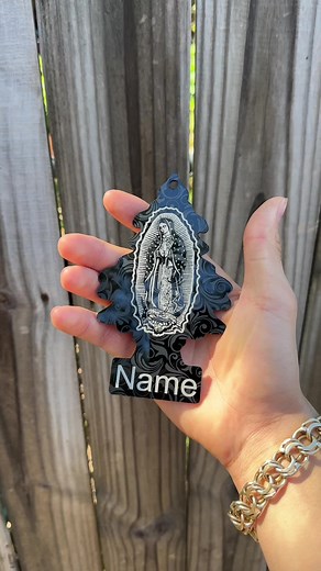 Custom Virgin Mary Acrylic Pine Tree now available in our Tiktok Shop! First 3 people to order will receive a free pine tree. Make sure to add your name/last-name on the Order Notes :) #jacobslaserdesigns #engraved #laser #designs #virginmary #virgencita #virgencitadeguadalupe #pinetree #tiktokshop