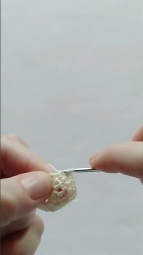 Ozdoba na choinkę na szydełku, wzór nr 6 (Dzwonek) #crochet #handmade #tutorial #crocheting