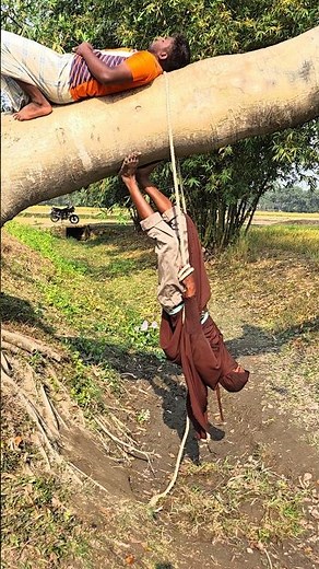 How to tie a rope around the man's neck