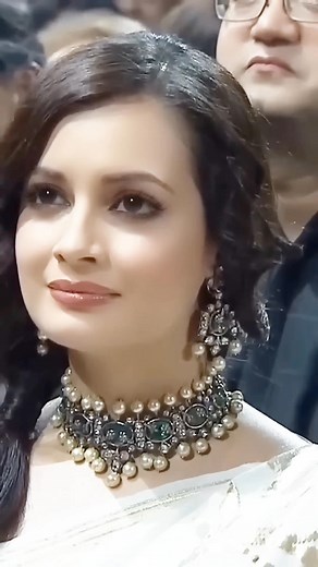 268K views · 4.1K reactions | Hindi song #short #shortsvideos #oldsongs | Rizwan singer | Facebook