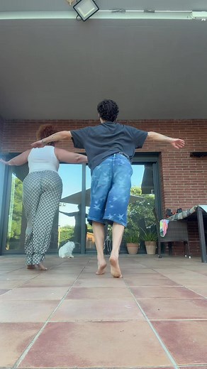 Ahora siiii con la mami 😭😍 @Esther_Carilla_🐺💕 | dancing