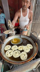 1.5M views · 6.9K reactions | Amazing Jilapi making #jilapi_recipe #streetfood #foodievai #jilapirecipe #foryou #unique #fblifestyle | Foodie Vai | Facebook