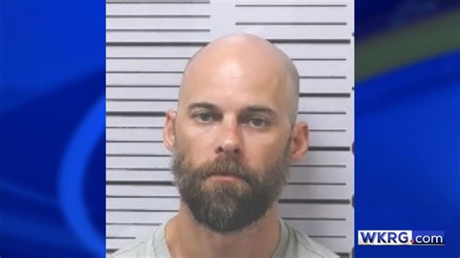 Former Bayou La Batre police officer pleads guilty to rape