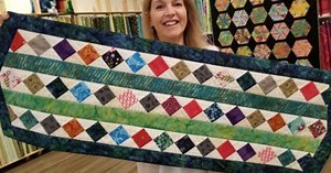 DIY Donna’s Scrap Buster Table Runner