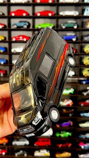 Ford Transit 1:24 Scale | Diecast Van Showcase 🚐🔥