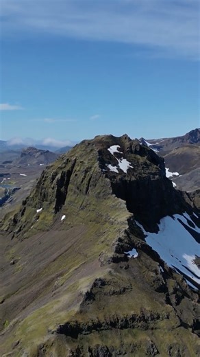Hiking the Eagle Örninn at Snæfellsnes #iceland #solohiking #drone