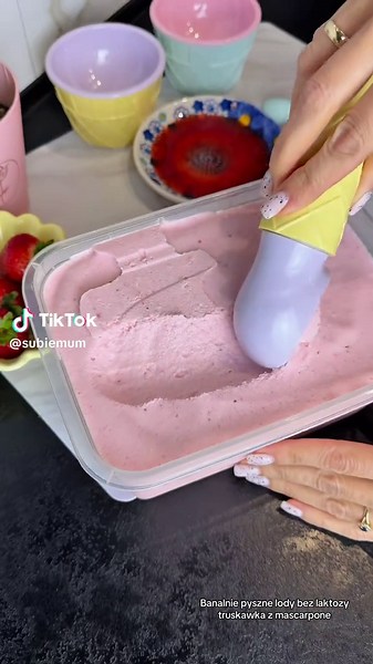 Banalnie Pyszne Lody Truskawkowe w Thermomixie