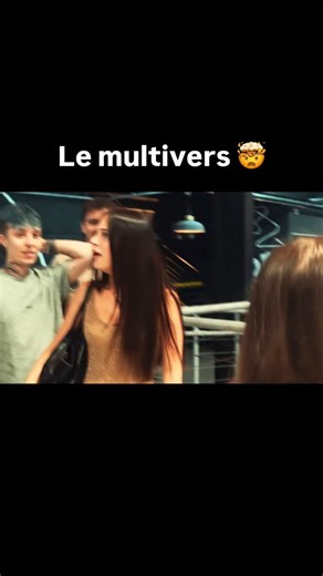 Lévanah SOLOMON 🦋 on Instagram: "@nikitofamily 🥰 DISPONIBLE MAINTENANT SUR LA CHAÎNE : Lévanah SOLOMON’s Family #trampoline #24h"