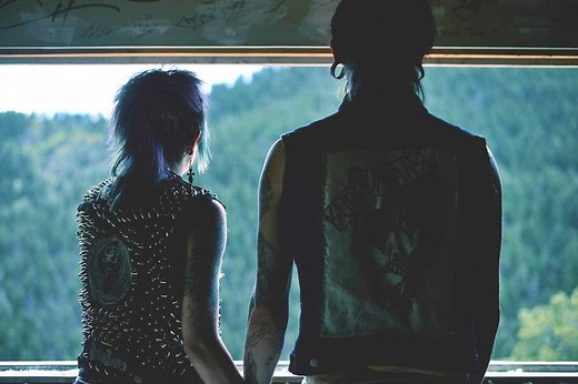 Top 7 Best Teenager Dating Sites & Apps - RomanceScams.org