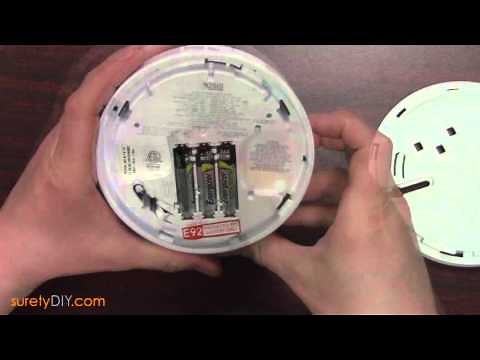 How to Change the Batteries in an SMKT3 2GIG Wireless Smoke Detector