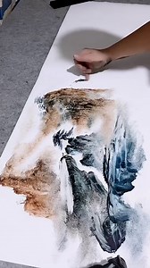 This dexterous artist in China uses his hand as a brush to make ink paintings. #FunChina | China Plus Culture