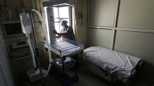 GBS outbreak in MP town, 2 dead; govt ramps up detection | Rediff-TV | Rediff.com