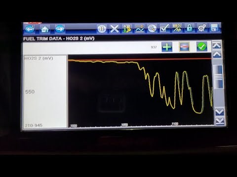 Faulty Oxygen Sensor & Some Scan Tool Data. Plus I Play With My New Launch Scanner A Little