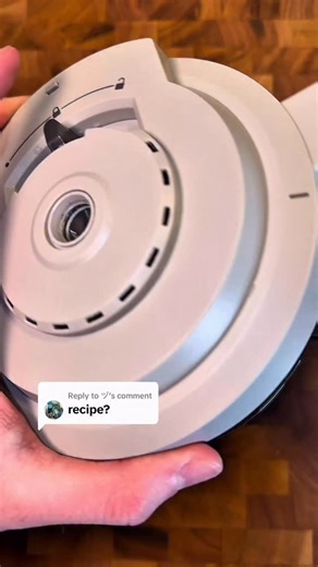 Eli | FPF on Instagram: "⬇️FULL RECIPE⬇️ 551 calories 21g protein 14g fiber (for the entire pint) Ninja Creami Hummus 😋🍦 Comment “hook me up” for my full Creami recipe book (170+ ice cream flavors)! - 1 can (1.75-2 cups) chickpeas (liquid included) - 14g (1 tbsp) olive oil - 30g (2 tbsp) lemon juice - 5g (1 tsp) minced garlic (can sub with garlic powder) - 5g (1 tsp) salt 551 cal 55g C, 21g F, 21g P, 14g Fiber Instructions: 1. Blend (with either an immersion blender or regular blender) all ing