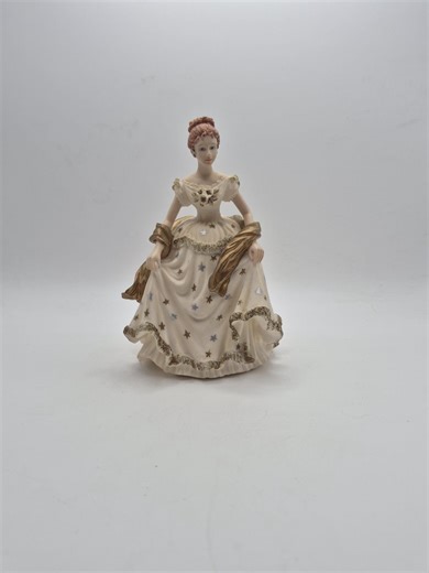 Leonardo Collection Figurine “sarah”, Made in England, Issued in 1996 - Etsy