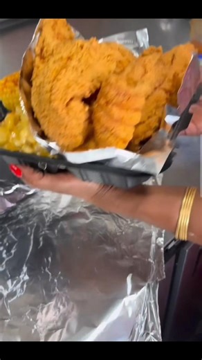 208 reactions · 10 comments | Now this is a southern fried fish plate with sides!! Seafood Shangri-La! #whatgoinonhea #ncfoodie #seafood #vittles | Chubbybeardbandit NC | Facebook