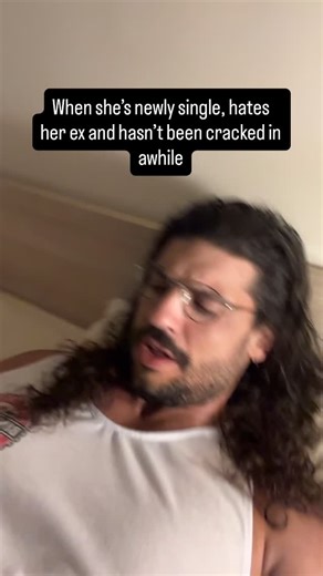 @theapolloshowx on Instagram: "Perfect timing I guess 😂"