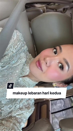 Tutorial Makeup Lebaran Hari Kedua yang Simple