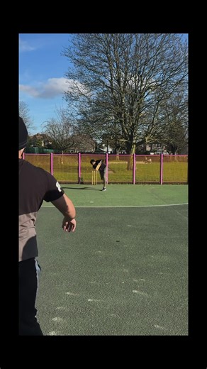 What ball are you choosing? #foryouu #cricket #netsession #babarazam #batting