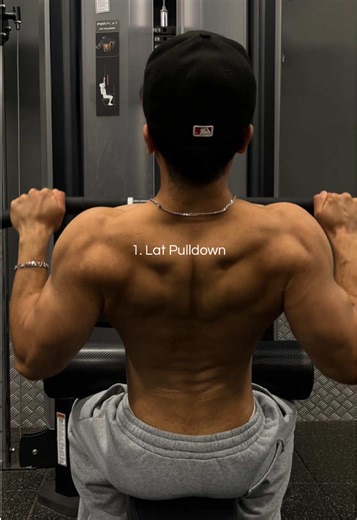 Perfect Back Workout with Lat Pulldown Exercises