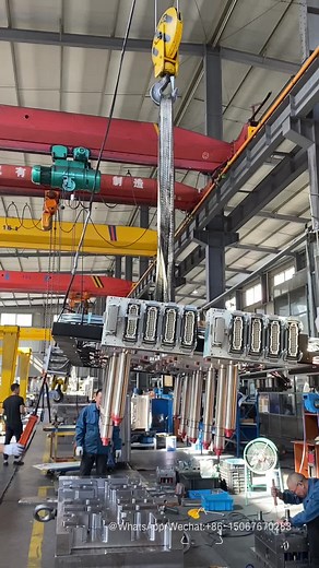 Hot runner assembly mold#hot ruuner mold#mold making#mold supplier in China