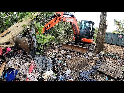HOMELESS HELLHOLE NEEDS MAJOR CLEANUP AND BIG MUNCHIE!