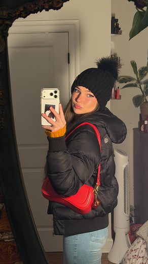 Taylor Laios ♡ | going on my very first bumble bff date! 💖 happy vlogmas day 15!!! #vlogmas | Instagram