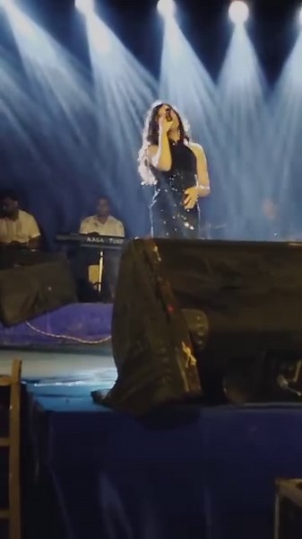 4.8K views · 91 reactions | #Anwesha Dasi is singing #Ye Raja Ji. #Naihati Music Lovers Program at #Budge Budge. South 24 Parganas. #Musicians :- #Keyboard- Rana, Octapad- Gopal Rai, Bass Guitar - Ashish, Handsonic- Abhishek, Lead Guitar - Shanu. #Camera Live by :-- Shivam chatterjee | Naihati Music Lovers | Facebook