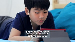 Les appareils électroniques nuisent-ils à votre sommeil ? Voici comment y remédier