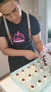 🔥🛑 Receta de Polvorones🛑🔥 #lifestyle #recetas #fblifestyle #puertorico #polvoronespuertorriqueños #recetasdepuertorico #boricua #recetasfaciles #postresdepuerto #polvorones #galletas #guayaba #dessertrecipe #bakinglove #holiday | Sweet Studio By Chriz