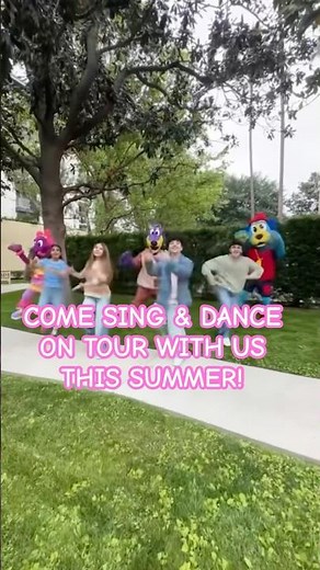 We just kicked off the #KIDZBOPLIVE Tour🎉Come sing & dance with the KIDZ BOP Kids & ​‪@DoggylandKids‬