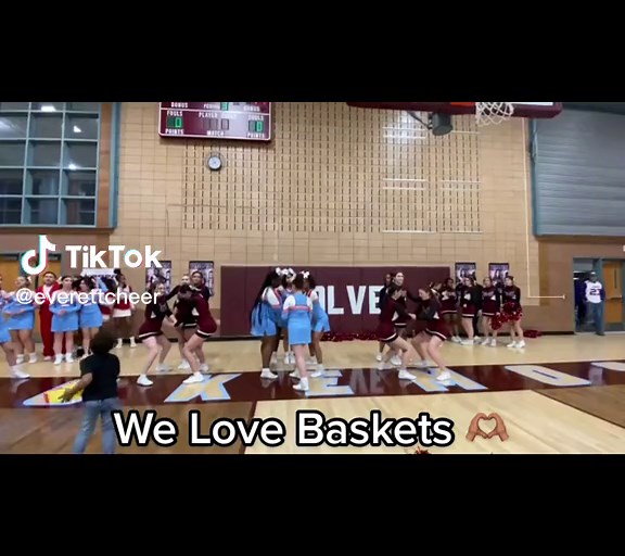 Baskets are our fav 😁 #cheer #stunts #baskettoss #basketballszn #fyp | cheer stunts