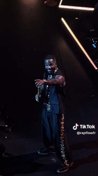 INCROYABLE concert de Tayc 🔥 #concerts #pourtoii #fyp #tayc