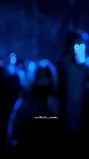 Don't cry it's just a scene The scene.... 🥹♥️ . . . #aesthetic #fyp #trending #instagram #wednesday #netflix #seasons #bestfriends #hug #jennaortega