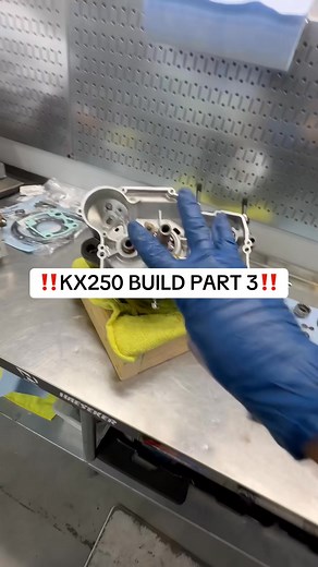 Part three KX250 engine build‼️ #creatorsearchinsights #mXrevival #2stroke #suzuki #honda #KTM #yamaha #kawasaki #motorcycle #racing #engine #dirtbike #offroad #2003 | Full 2 Stroke Engine Rebuild | Facebook