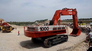 9K views · 69 reactions | Poclain 1000, Poclain 160 and Richier N565 | Alat Berat Mania | Facebook