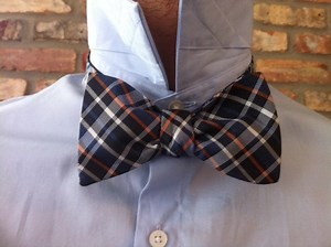 How to Tie a Bow Tie: Step by Step Instructions