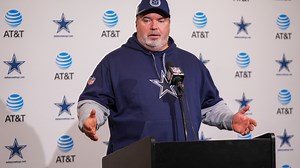 Cowboys can't seem to make up mind on Mike McCarthy as contract deadline nears