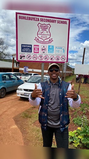 This week we visited learners from the Umzinyathi district to provide interactive live Math and Physical Science lessons for Grade 12 learners in preparation for the upcoming exams. With the help of the innovative D@niel platform, I was able to be in a school while reaching other learners remotely in other areas. Our goal is to go beyond traditional classrooms and make education accessible to all. #finalexam #stem #MlungisiNkosiMathsAndScienceCentre #makingeducationaccessible #maths #science #tr