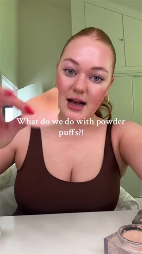 How to Use Powder Puffs for Makeup Application
