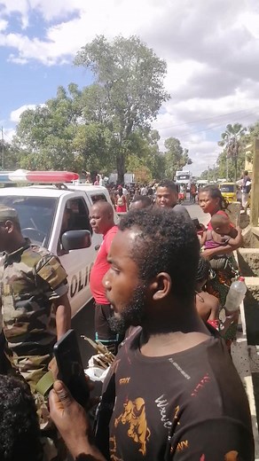 Tour dro ambilobe Koa zeo 14h22 | Ngk Ethane