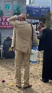 New! Video from the action to stop the export of EU-banned #pesticides to third countries. 🌱 Protect health, biodiversity, farmers’ and consumers’ rights. No EU-Mercosur free trade agreement and no export of pesticides banned in Europe. | Corporate Europe Observatory