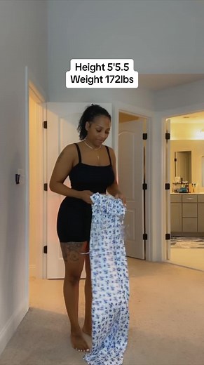 Stylish Ditsy Floral Midi Dress Review and Try-On