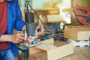 Best Palm Sanders in 2024 - Woodsmith Top Reviews