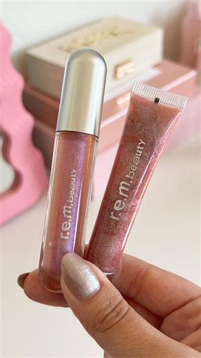 chloe on Instagram: "r.e.m. beauty’s fembot collection 🤩🤩 . i can’t get enough of this shade!! i picked up the glossy balm and plumping lip gloss, the glossy balm is more hydrating but the plumping gloss’s pigment is insaneeee! . rem beauty . fembot collection . glossy lip balm . plumping lip gloss . ariana grande makeup . glindacore . pink glam aesthetic . new beauty launch . beauty routine . viral makeup . #rembeauty #fembotcollection #arianagrande #lipgloss #glossylips #plumpinggloss #beaut